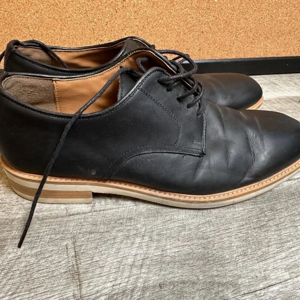 Blake McKay Black Leather Dress Shoes with White Bottom Rubber Outsole Size 9